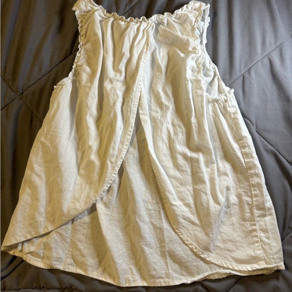 🔮 3/$15 ana White Open Back Blouse - Picture 2 of 3